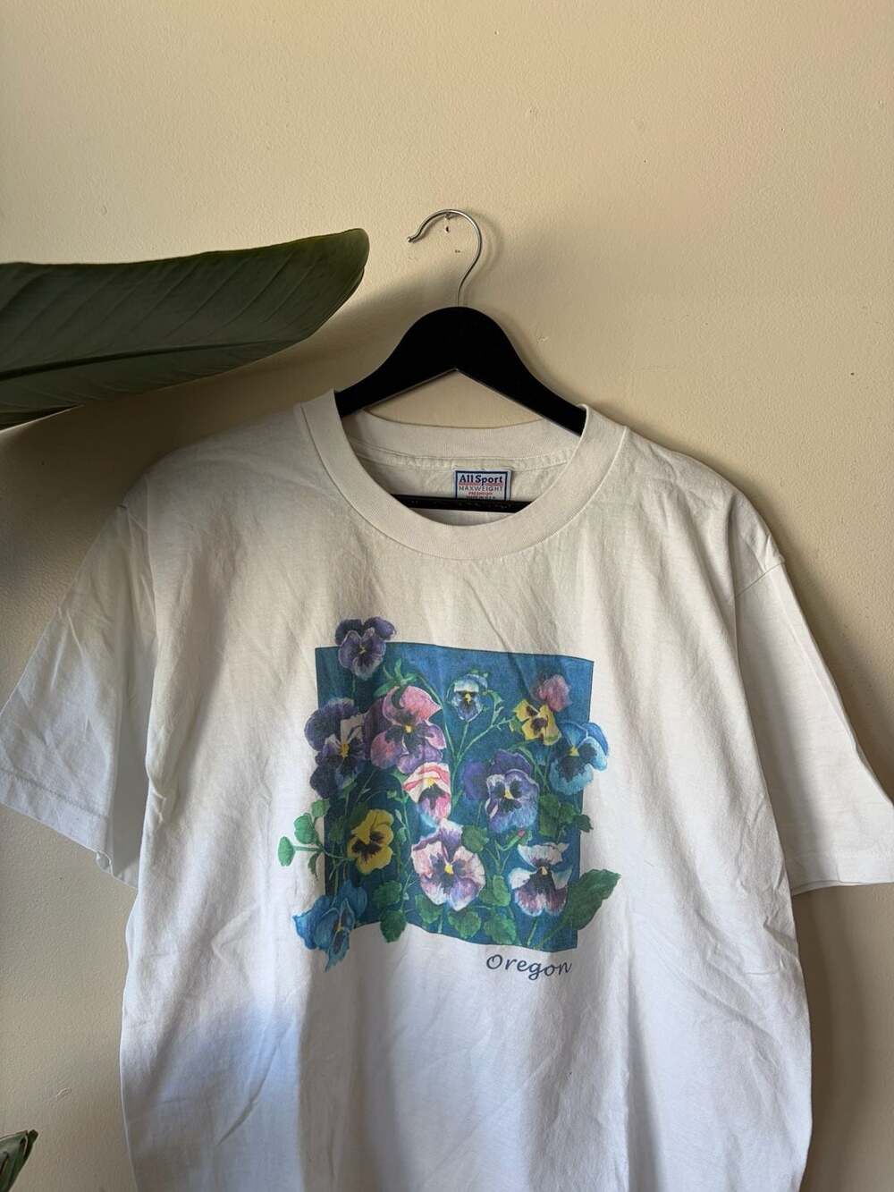All Sport Maxweight Pansy Floral T-Shirt Size L White Oregon